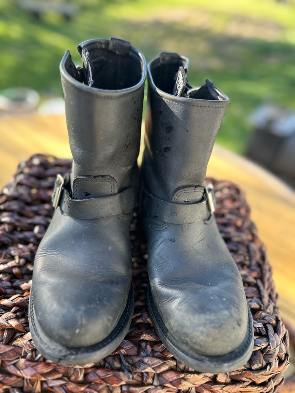 Black Frye non-slip boot